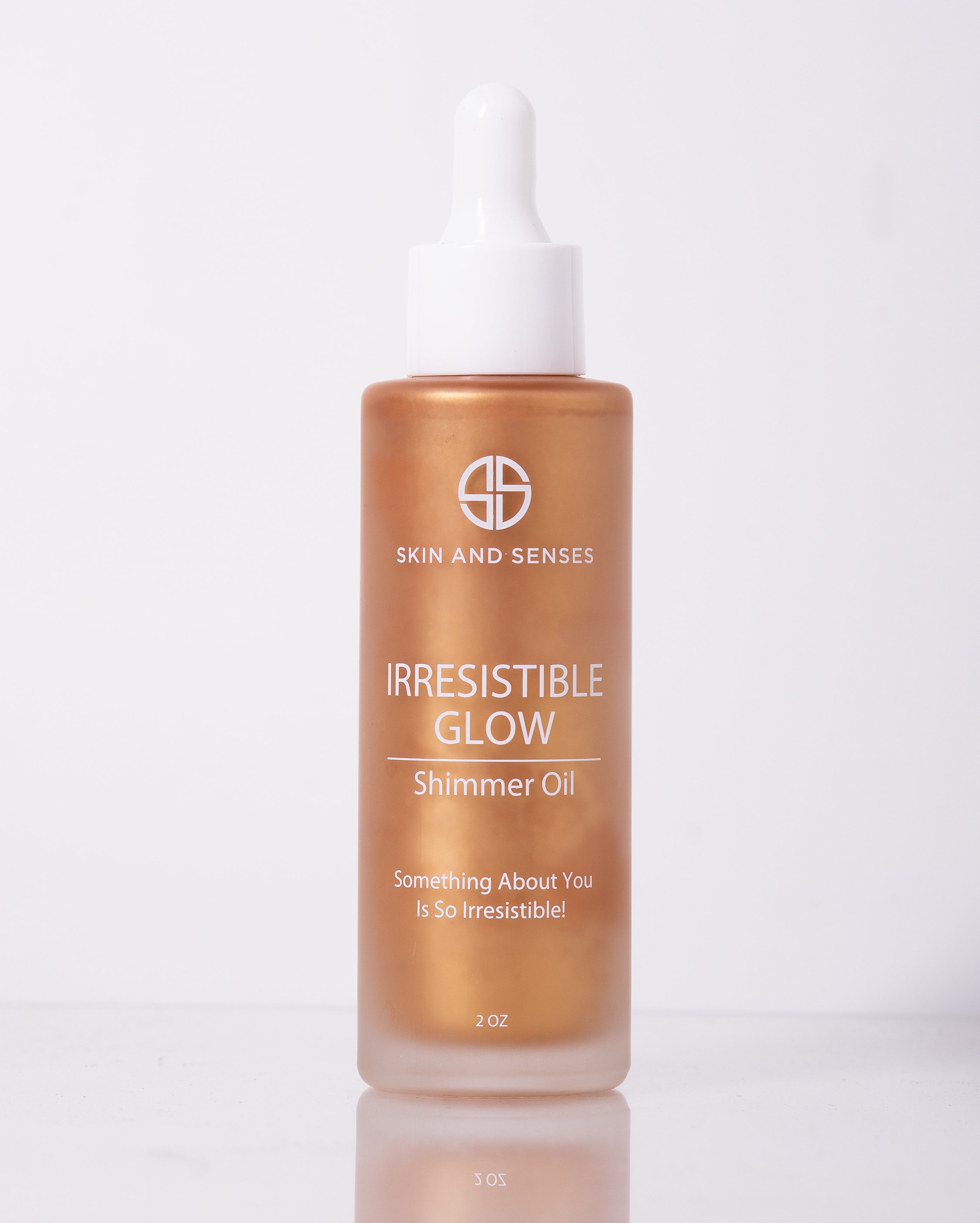 Irresistible Glow Shimmer Oil, skin and senses