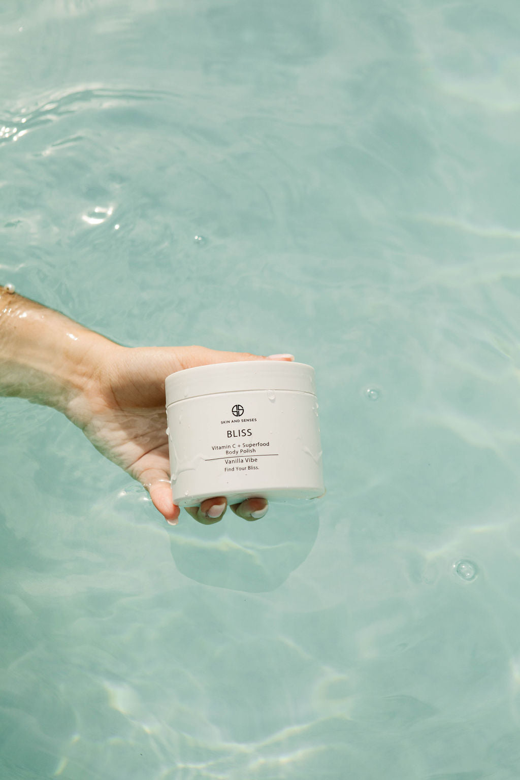Bliss Vitamin C + Superfood Body Polish