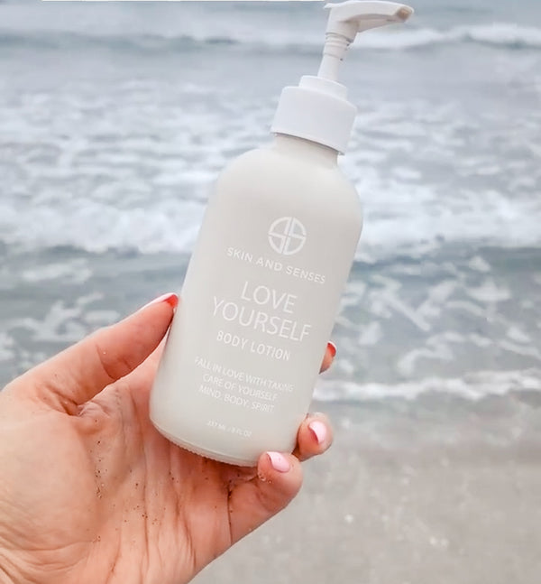 Love Yourself Nourishing Body Lotion, Summer Mood - Vanilla Vibe